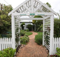 Jacaranda Guest House - Yamba Accommodation