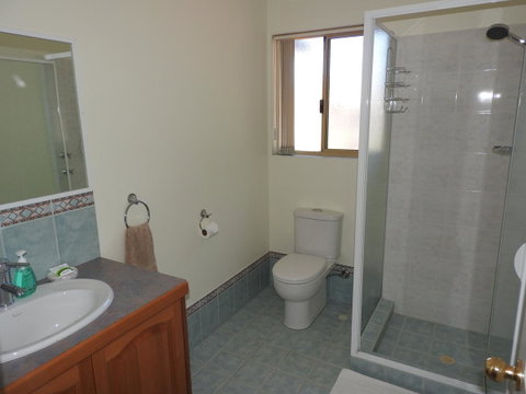 The Royal Dolphin Bed & Breakfast Safety Bay - Yamba Accommodation 17