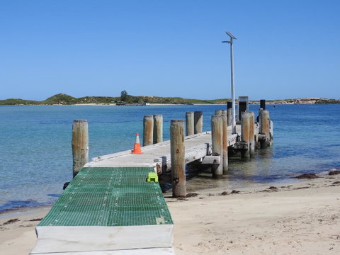The Royal Dolphin Bed & Breakfast Safety Bay - Yamba Accommodation 12
