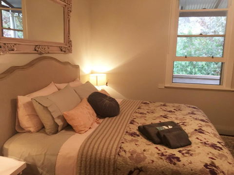 Historic Oakhill House Entire Estate - Yamba Accommodation 8