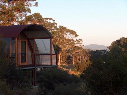 Tennessee Hill Chalets - Yamba Accommodation 5