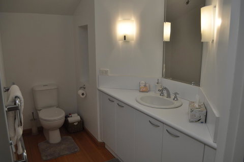 Fremantle Beach Studio - Yamba Accommodation 5