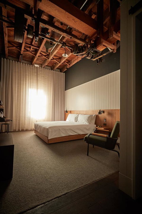 The Premier Mill Hotel - Yamba Accommodation 2