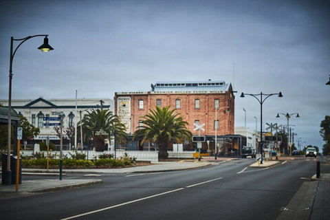The Premier Mill Hotel - Yamba Accommodation 14