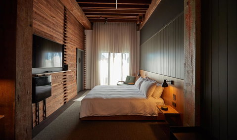 The Premier Mill Hotel - Yamba Accommodation 1