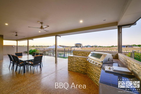 7 Kestrel Place - Yamba Accommodation 18
