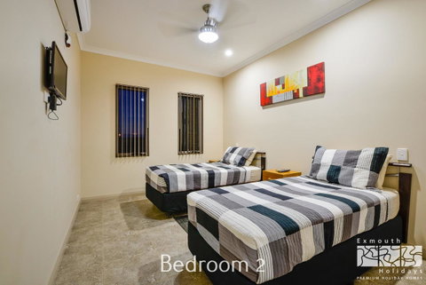 7 Kestrel Place - Yamba Accommodation 12