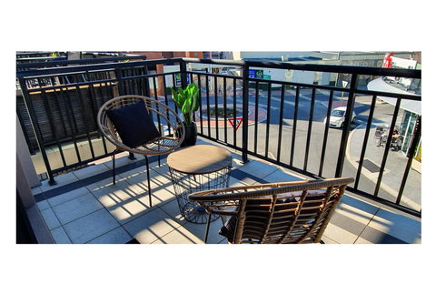 Stylish 1BDR Unit In The Heart Of Subiaco - Yamba Accommodation 10