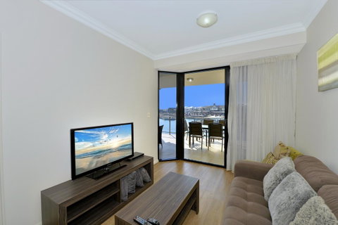 Dolphin Quay Apartments - Yamba Accommodation 2