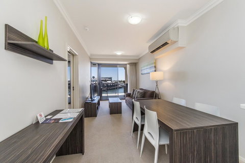 Dolphin Quay Apartments - Yamba Accommodation 33
