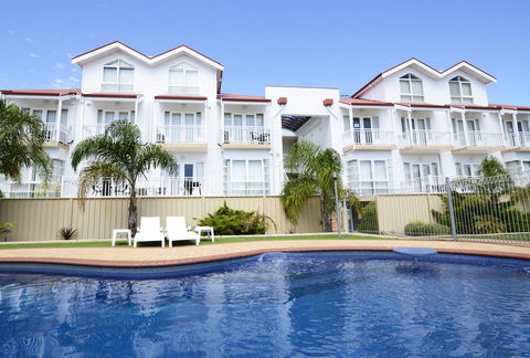 The Jetty Resort - Yamba Accommodation 1