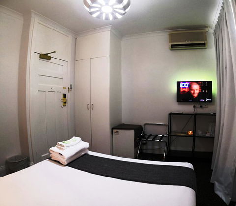 Criterion Hotel Perth - Yamba Accommodation 9