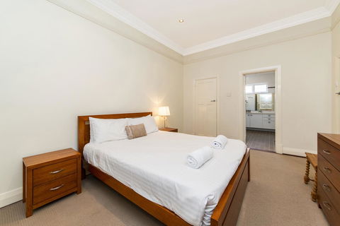 Inner Western Suburbs Retreat - Yamba Accommodation 24