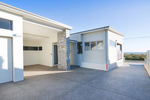Busselton Beachside - A Slice Of Heaven - Yamba Accommodation 18