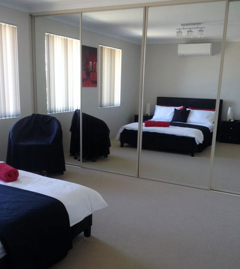 Aaratti House - Yamba Accommodation 6