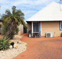 Osprey Holiday Village Unit 213/1 Bedroom - Spa bath king size bed perfect for any couple
