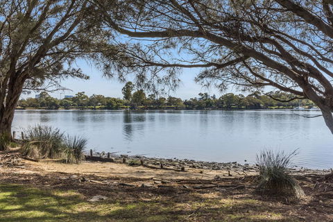 Ascot Quays Apartment 102 - Yamba Accommodation 1