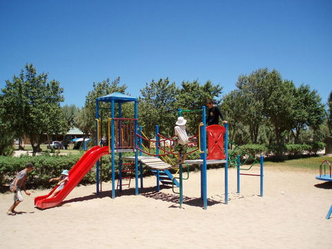 Ningaloo Coral Bay â€“ Bayview - Yamba Accommodation 1