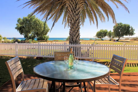 Ningaloo Coral Bay â€“ Bayview - Yamba Accommodation 27