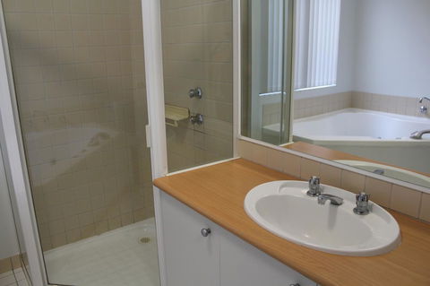 Mandurah Ocean Marina Chalets - Yamba Accommodation 25