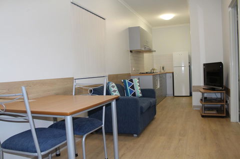 Mandurah Ocean Marina Chalets - Yamba Accommodation 6