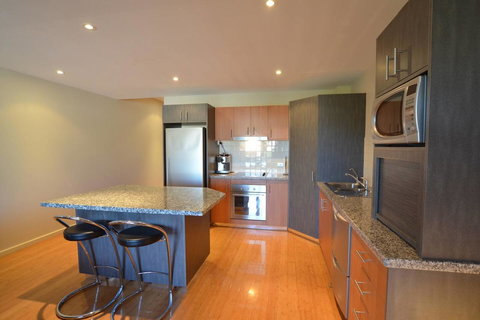 The Arcadia Apartment - Yamba Accommodation 7