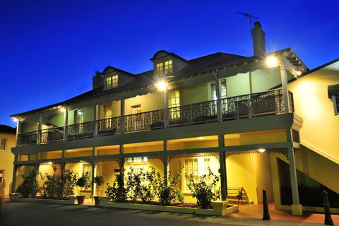 Clifton Motel & Grittleton Lodge - Yamba Accommodation 0