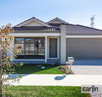The Kingsleys Place  Piara Waters - Yamba Accommodation