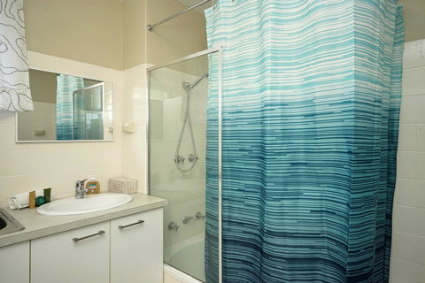 Freo Apartment - Yamba Accommodation 6