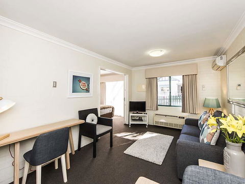 Subiaco Village 28 - Yamba Accommodation 6