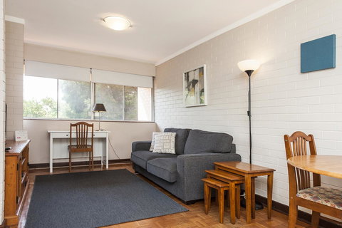 Rosalie 35 - Yamba Accommodation 2