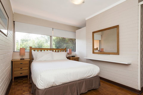 Rosalie 35 - Yamba Accommodation 13