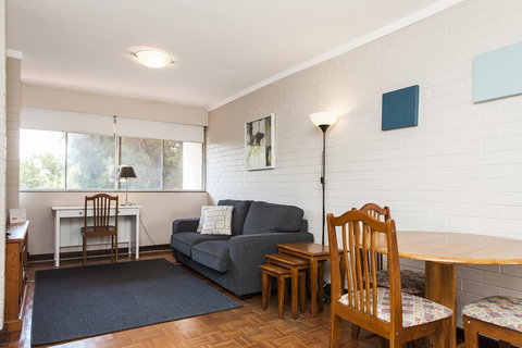 Rosalie 35 - Yamba Accommodation 6