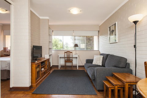 Rosalie 35 - Yamba Accommodation 4