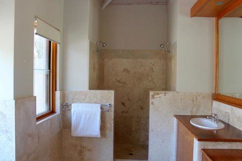 Moana Spa Villas - Prime Yallingup Location - Yamba Accommodation 14