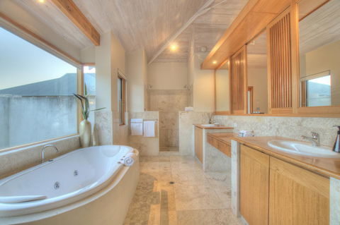 Moana Spa Villas - Prime Yallingup Location - Yamba Accommodation 23