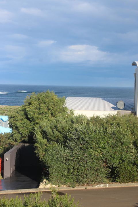 Aquatic Visions - Yamba Accommodation 17