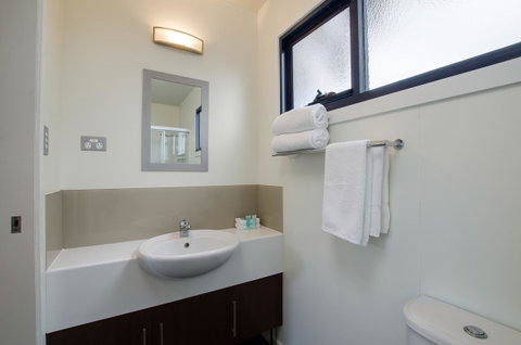 Swansea Beach Chalets - Yamba Accommodation 15