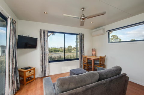 Swansea Beach Chalets - Yamba Accommodation 8
