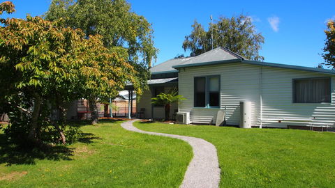 Strahan Retreat Holiday Park - Yamba Accommodation 13