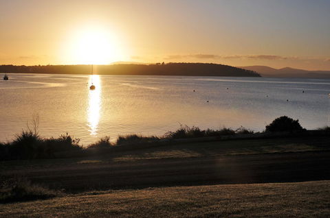 Smugglers Rest Apartments Dover - Yamba Accommodation 20
