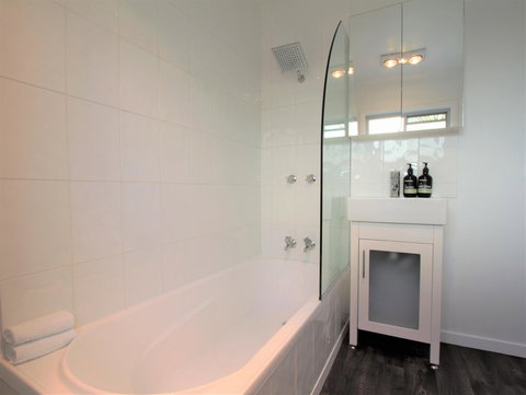 Horlock House - Yamba Accommodation 6