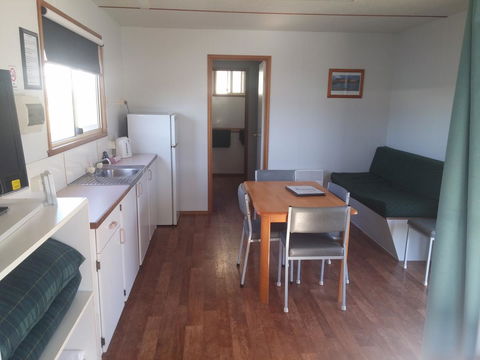 Bicheno Cabin Park - Yamba Accommodation 29