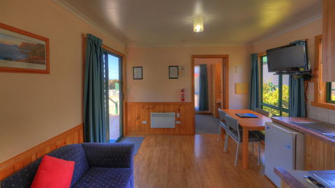 Bicheno Cabin Park - Yamba Accommodation 5