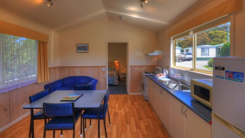 Bicheno Cabin Park - Yamba Accommodation 15