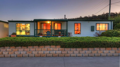 Bicheno Cabin Park - Yamba Accommodation 27