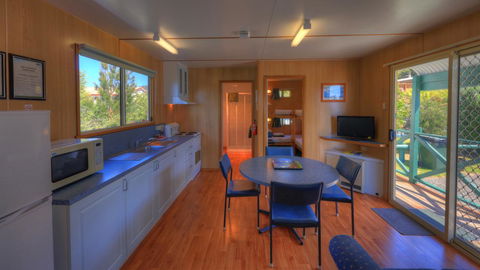 Bicheno Cabin Park - Yamba Accommodation 35