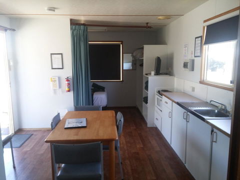Bicheno Cabin Park - Yamba Accommodation 31