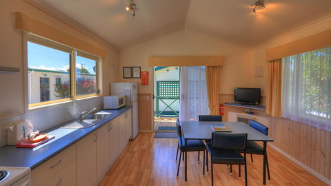 Bicheno Cabin Park - Yamba Accommodation 17
