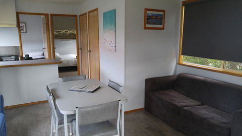 Bicheno Cabin Park - Yamba Accommodation 24